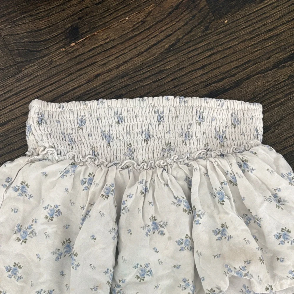 Juniors Floral Ruffle Skirt- brand unknown (XS)